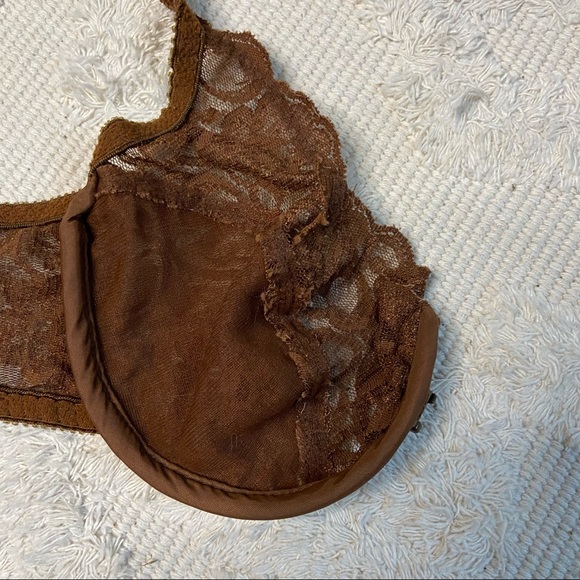 Christian Dior vintage lace bra 32 B - Picture 11 of 14